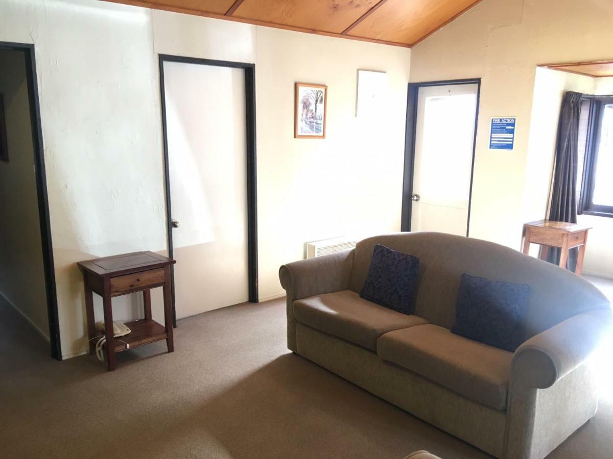 Woodlands Motels And Apartments Ντούνεντιν Εξωτερικό φωτογραφία